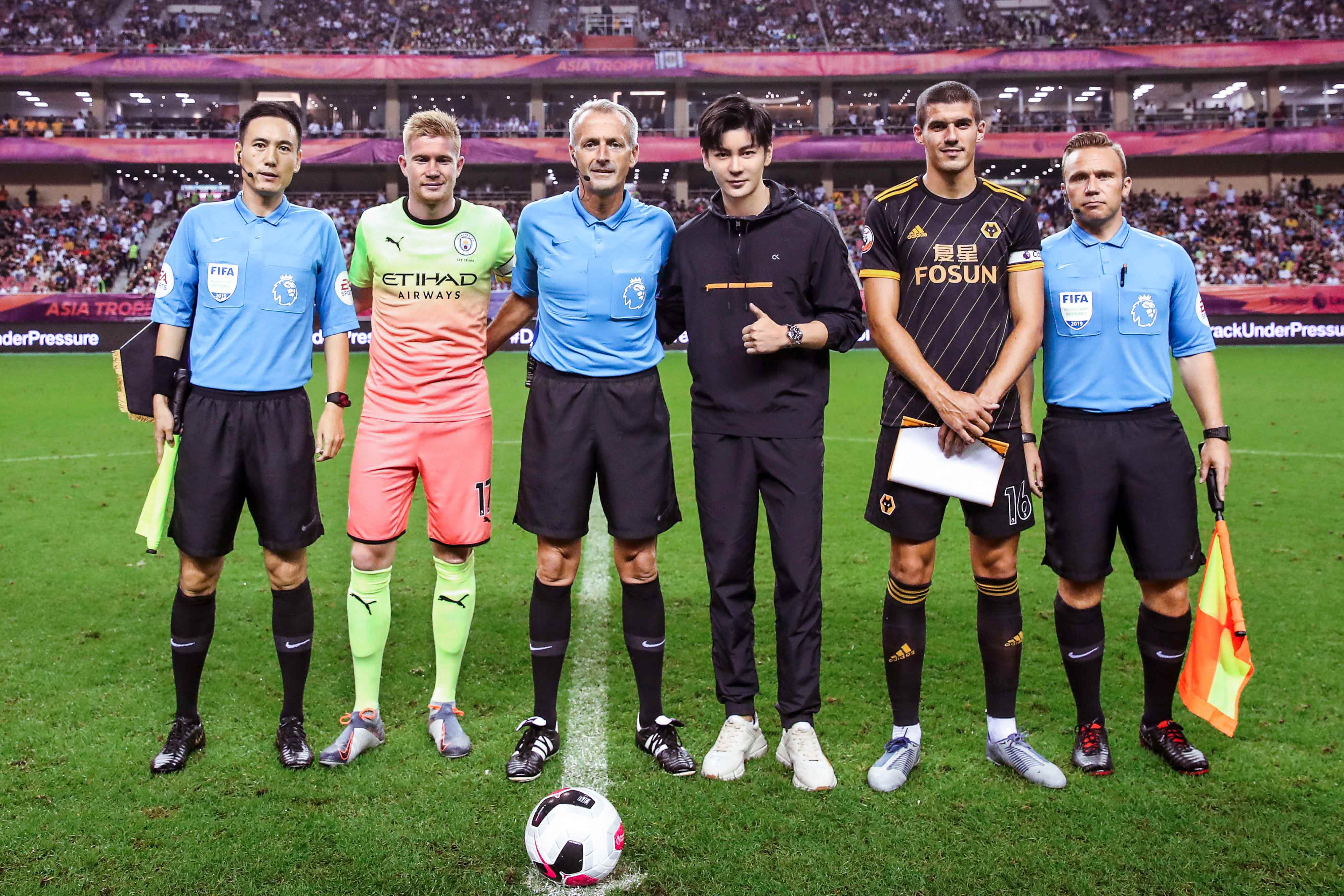 广泛的认同 广泛的认同