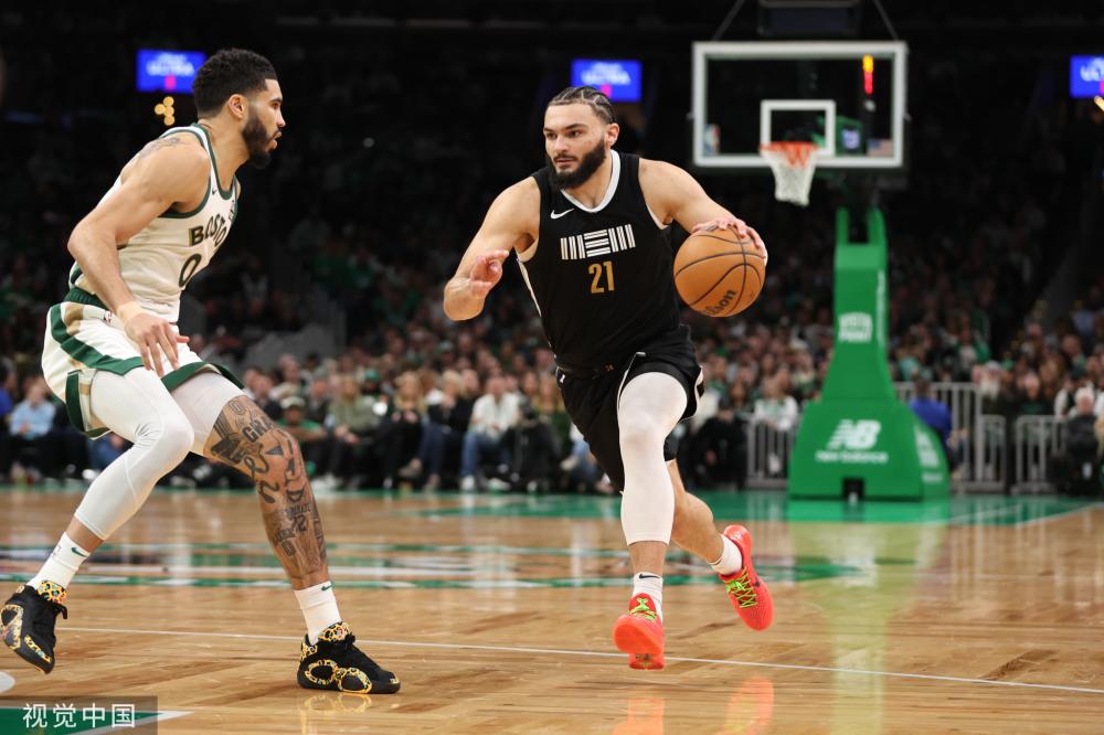 出了竞技足 出了竞技足